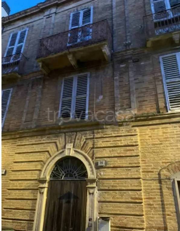 casa indipendente in vendita a Nereto