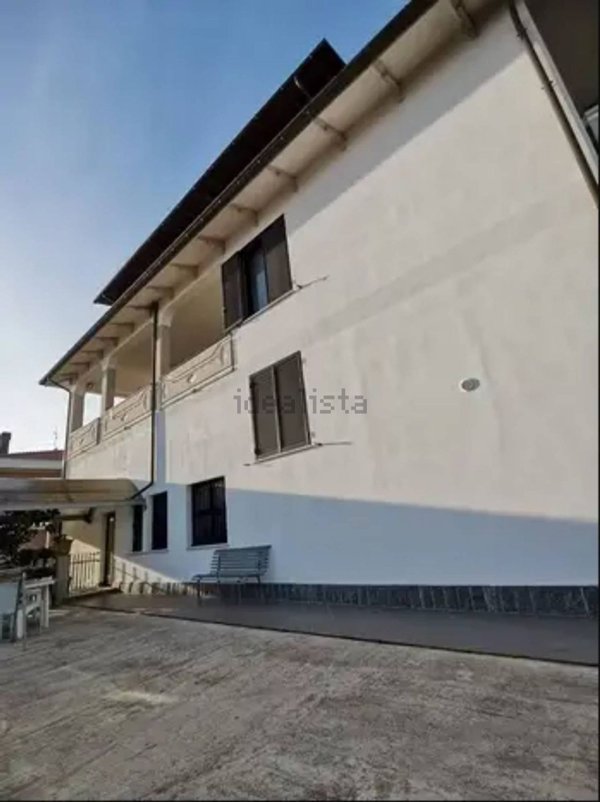 casa indipendente in vendita a Notaresco
