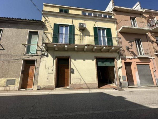 casa indipendente in vendita a Notaresco
