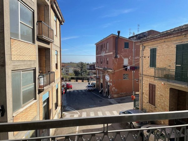 appartamento in vendita a Notaresco