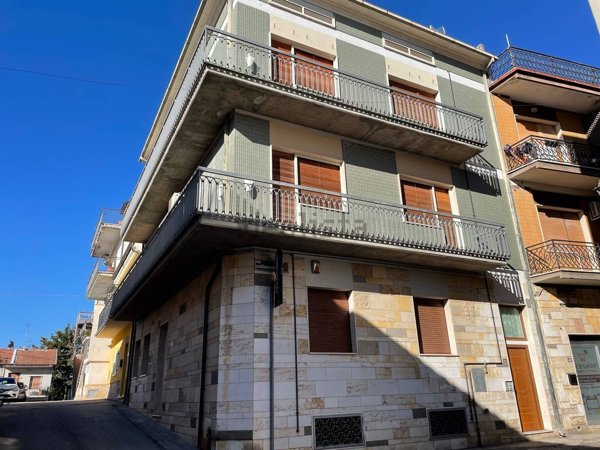 appartamento in vendita a Notaresco
