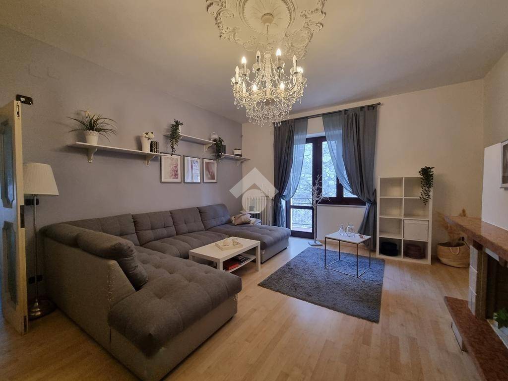 casa indipendente in vendita a Notaresco