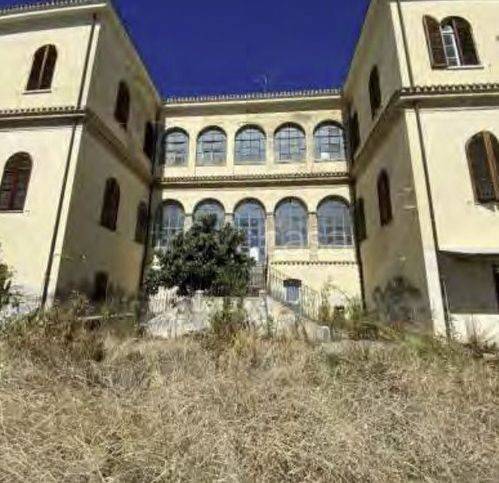 ufficio in vendita a Notaresco