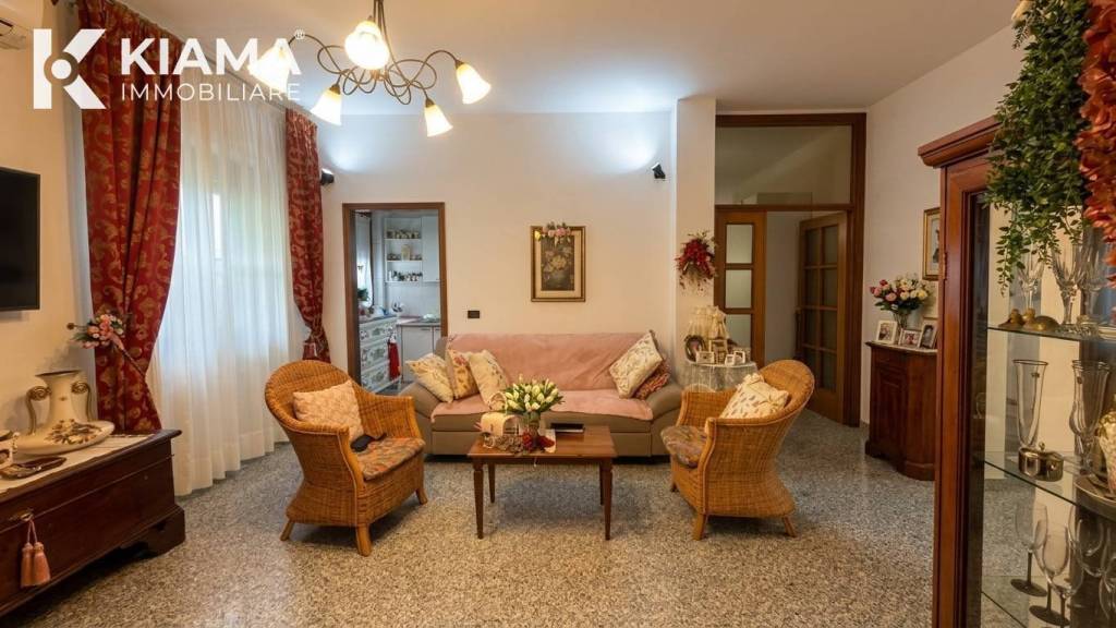 appartamento in vendita a Notaresco in zona Pianura di Notaresco