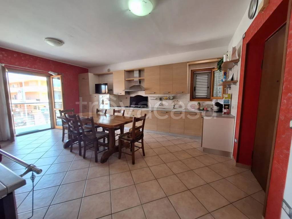 appartamento in vendita a Penna Sant'Andrea in zona Val Vomano