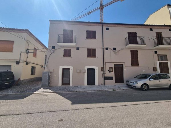 casa indipendente in vendita a Penna Sant'Andrea