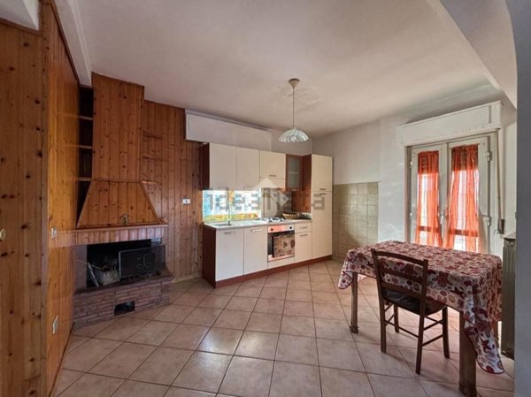 appartamento in vendita a Penna Sant'Andrea in zona Val Vomano