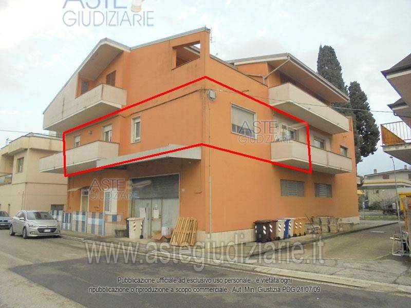 appartamento in vendita a Penna Sant'Andrea in zona Val Vomano