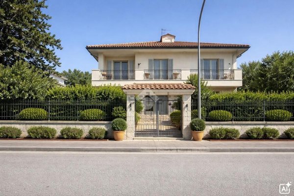 casa indipendente in vendita a Penna Sant'Andrea in zona Val Vomano