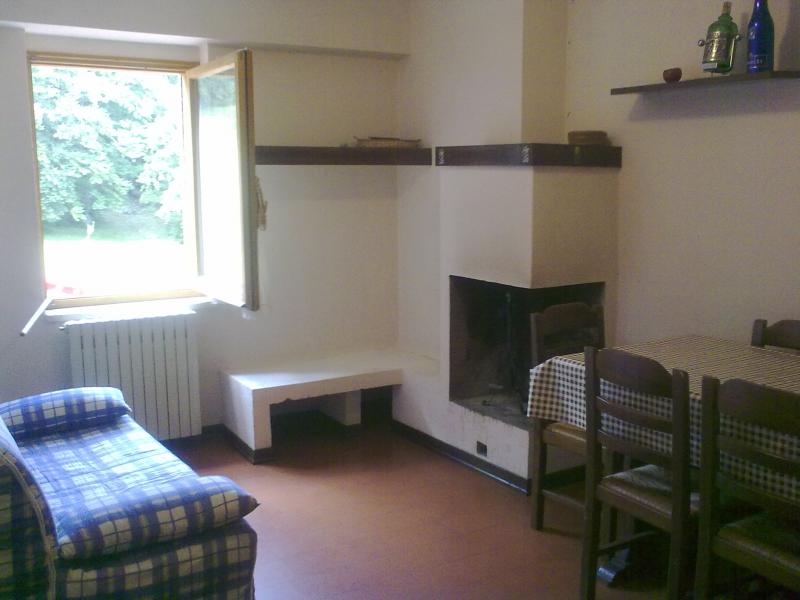 appartamento in vendita a Pietracamela in zona Prati di Tivo