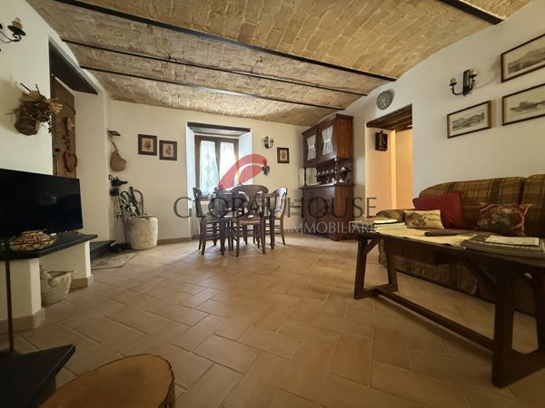 appartamento in vendita a Pietracamela