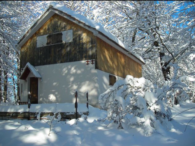 appartamento in vendita a Pietracamela in zona Prati di Tivo