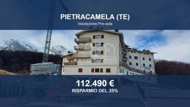 negozio in vendita a Pietracamela in zona Prati di Tivo
