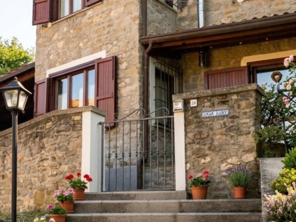 villa in vendita a Pietracamela