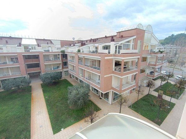 appartamento in vendita a Pineto