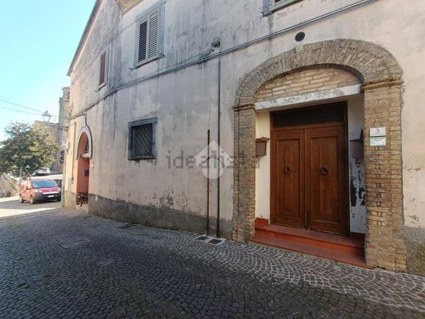 appartamento in vendita a Pineto in zona Mutignano