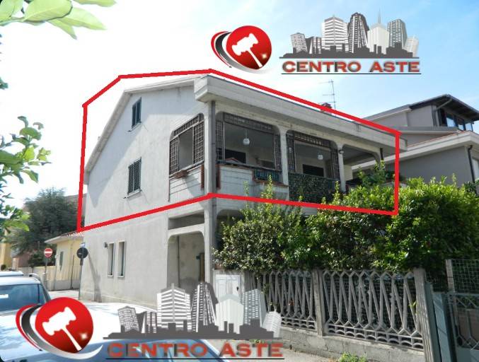 appartamento in vendita a Pineto in zona Scerne