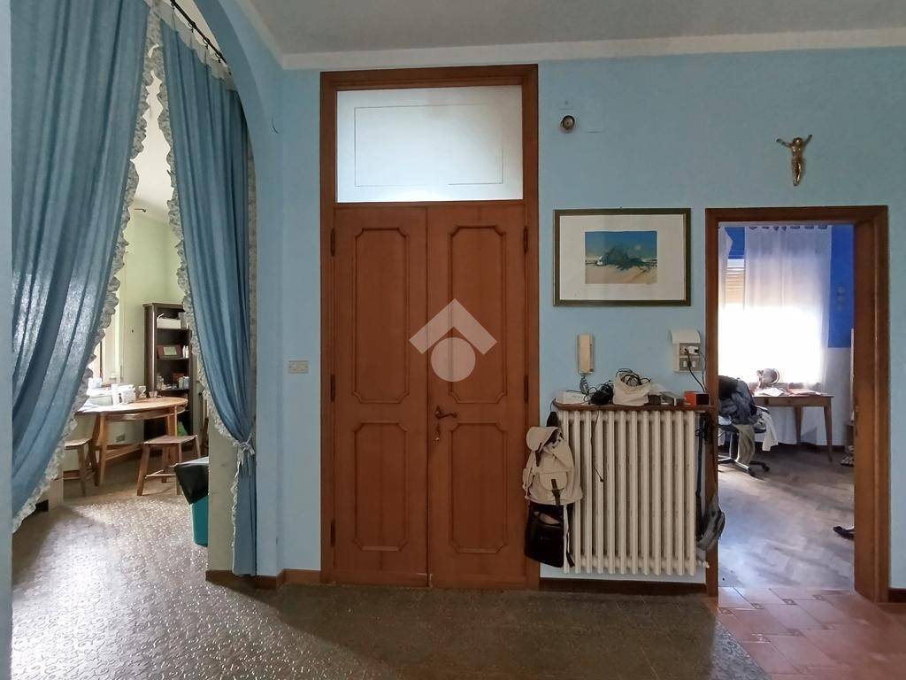 appartamento in vendita a Pineto in zona Scerne