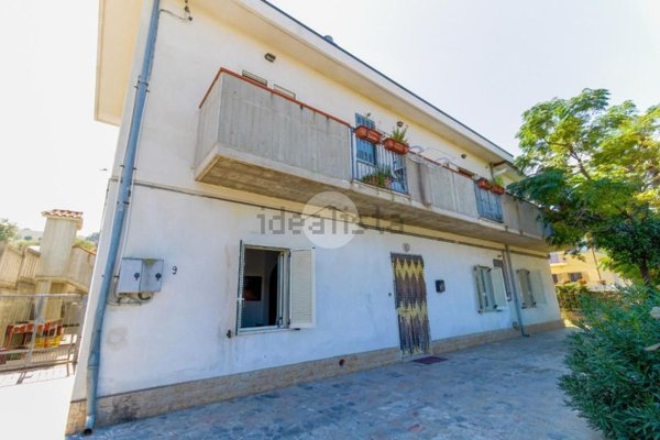 appartamento in vendita a Pineto in zona Torre San Rocco