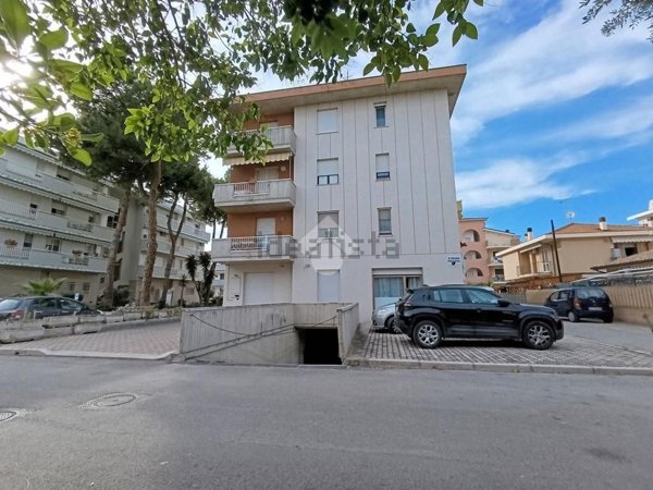 appartamento in vendita a Pineto