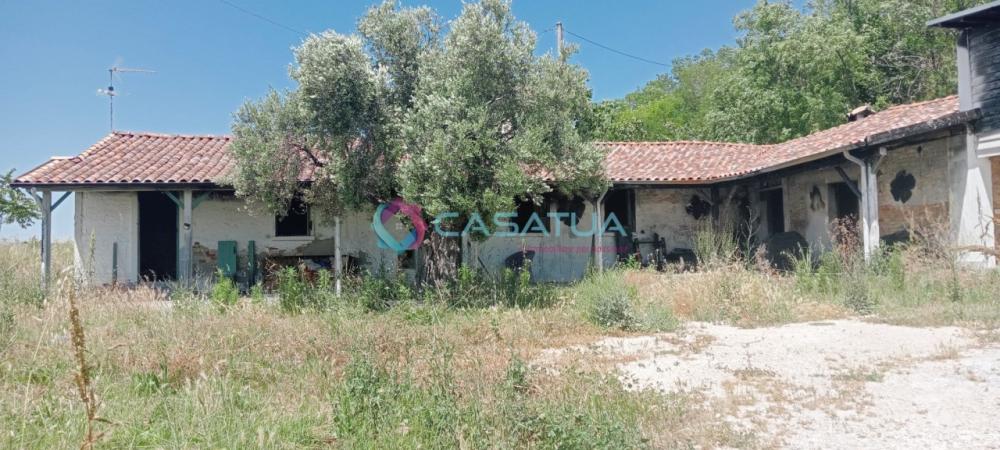 casa indipendente in vendita a Pineto