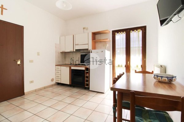 appartamento in vendita a Pineto in zona Scerne