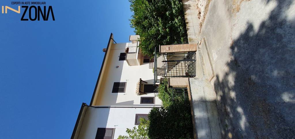 appartamento in vendita a Pineto