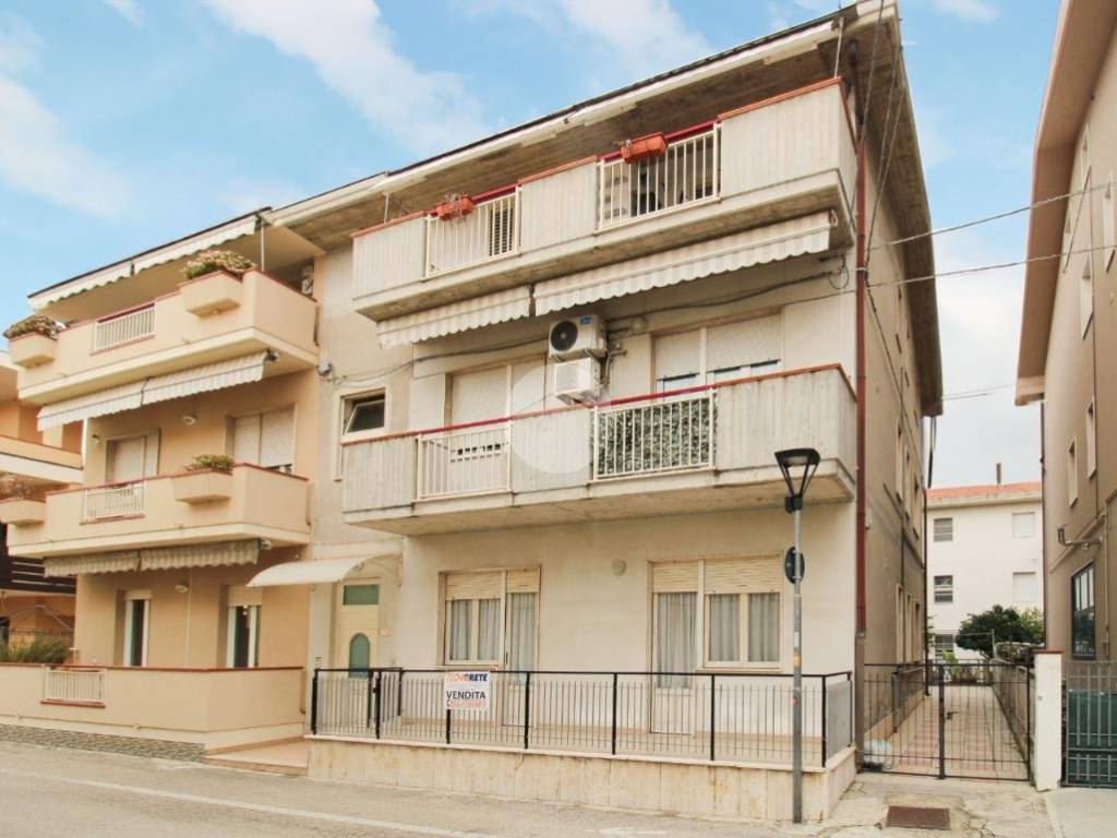 appartamento in vendita a Pineto