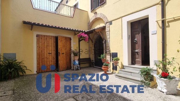 casa indipendente in vendita a Pineto in zona Mutignano