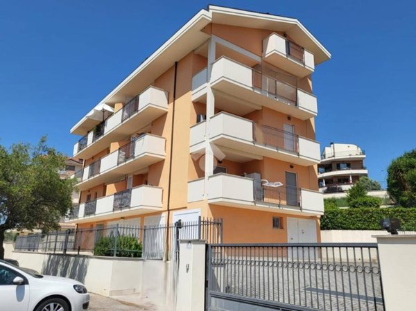 appartamento in vendita a Pineto