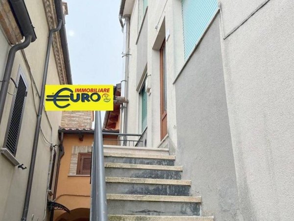 casa indipendente in vendita a Pineto in zona Mutignano