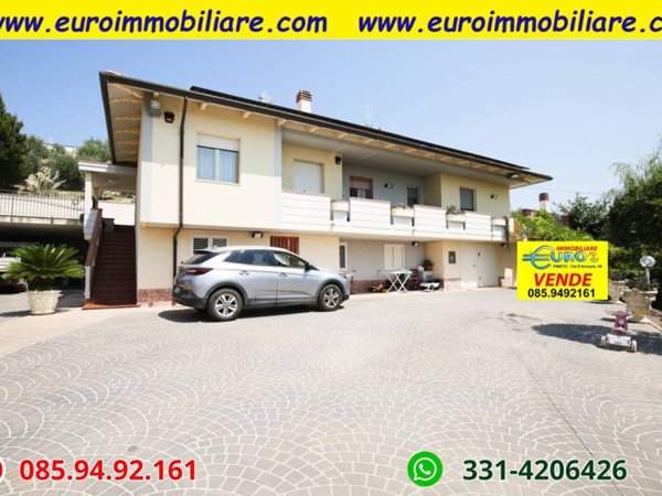 casa indipendente in vendita a Pineto