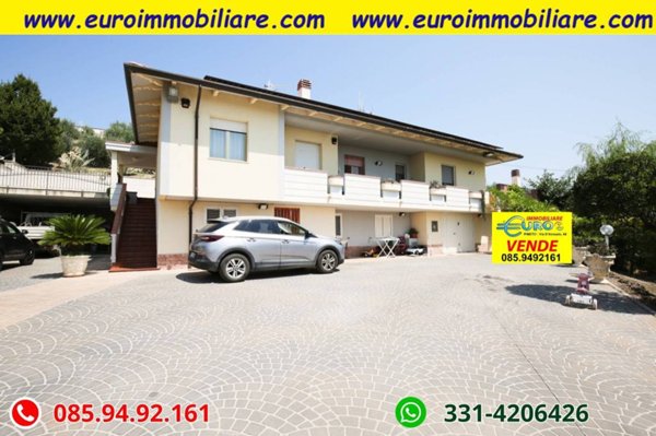 casa indipendente in vendita a Pineto