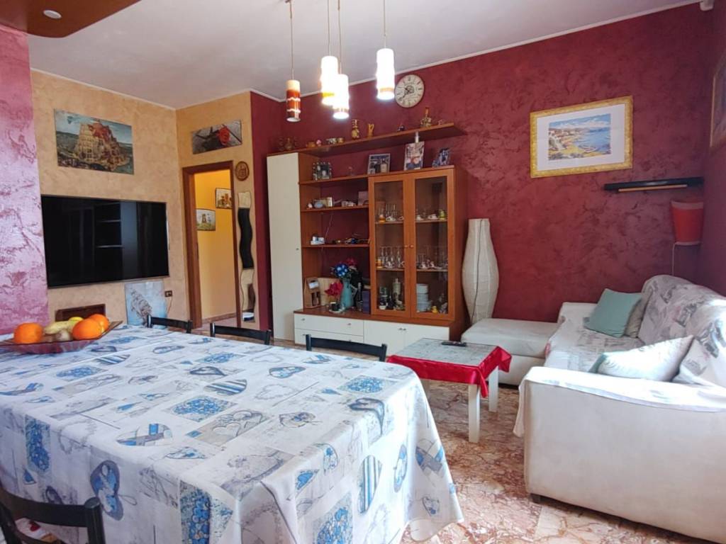 appartamento in vendita a Pineto in zona Mutignano