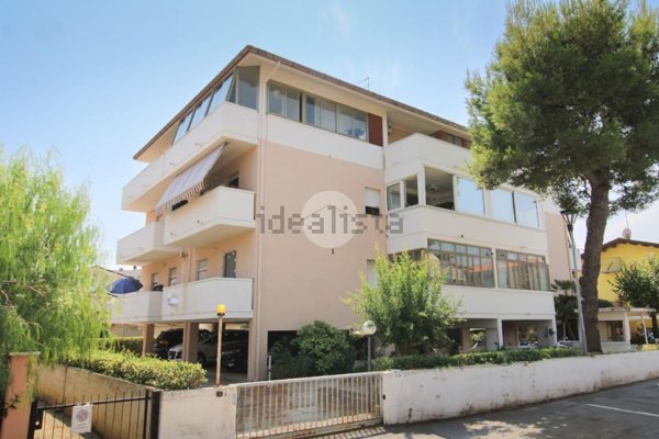 appartamento in vendita a Pineto in zona Scerne