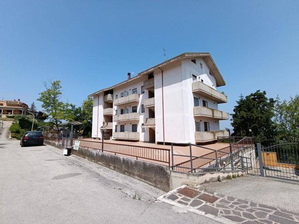 appartamento in vendita a Pineto in zona Mutignano