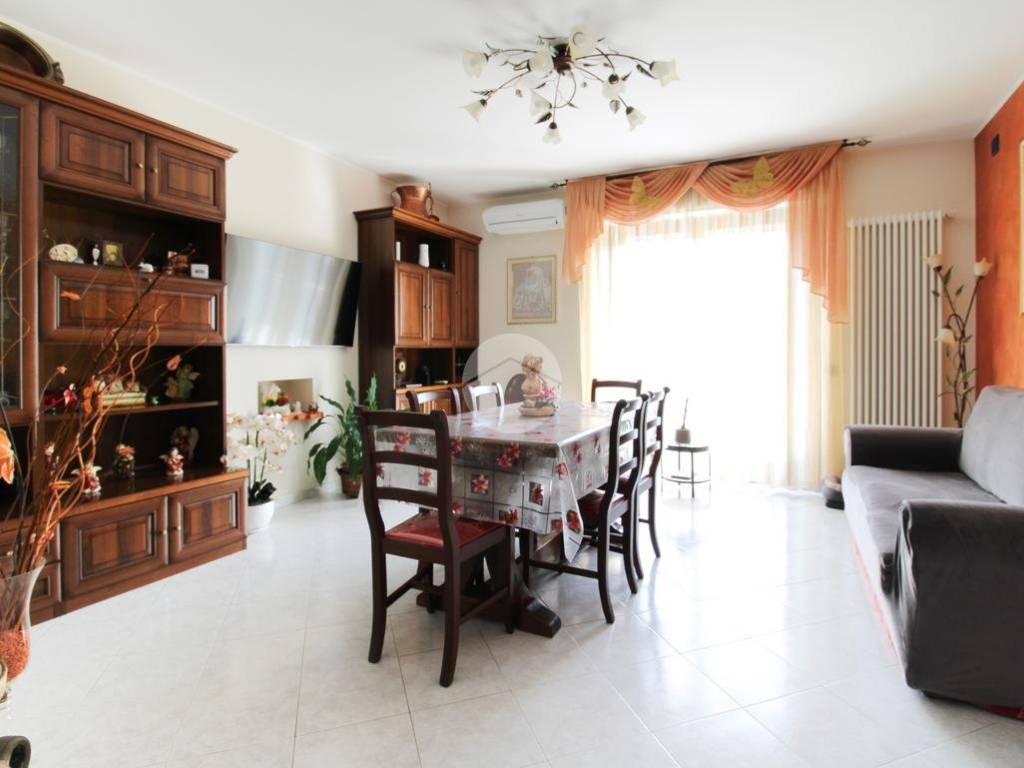 appartamento in vendita a Pineto