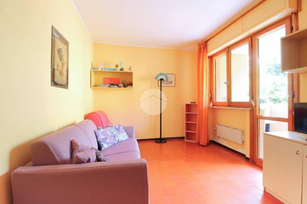 appartamento in vendita a Pineto in zona Scerne