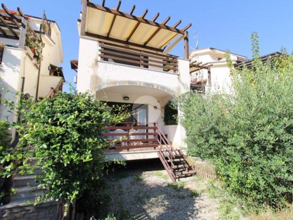 appartamento in vendita a Pineto
