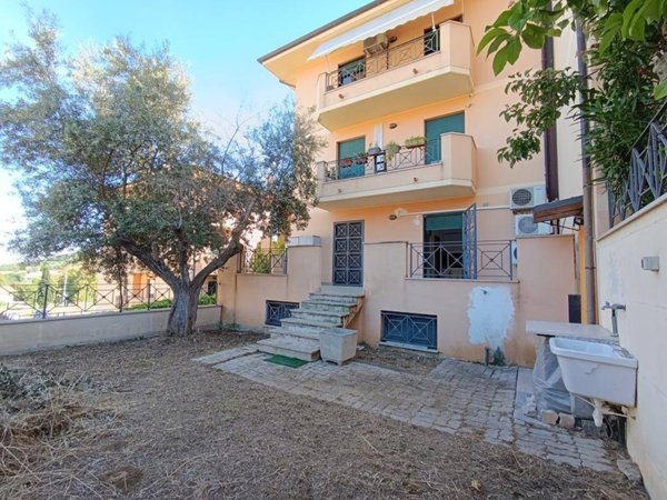 appartamento in vendita a Pineto