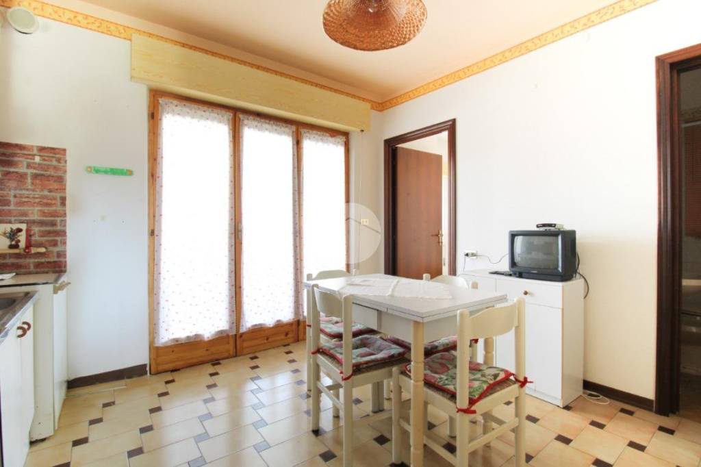 appartamento in vendita a Pineto in zona Scerne