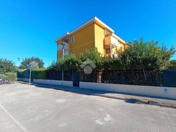 appartamento in vendita a Pineto in zona Scerne