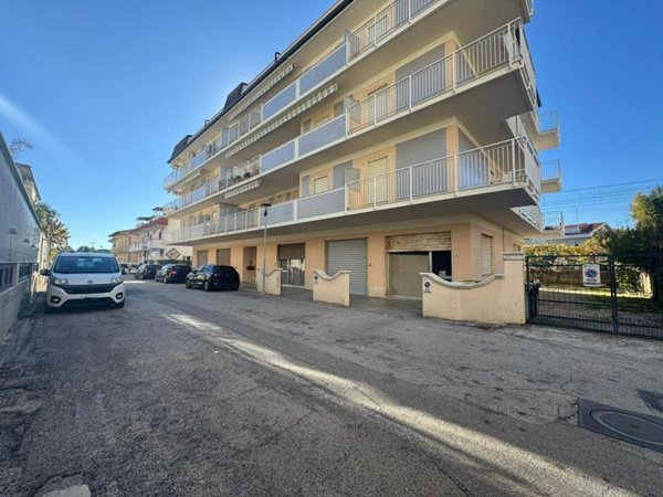 appartamento in vendita a Pineto