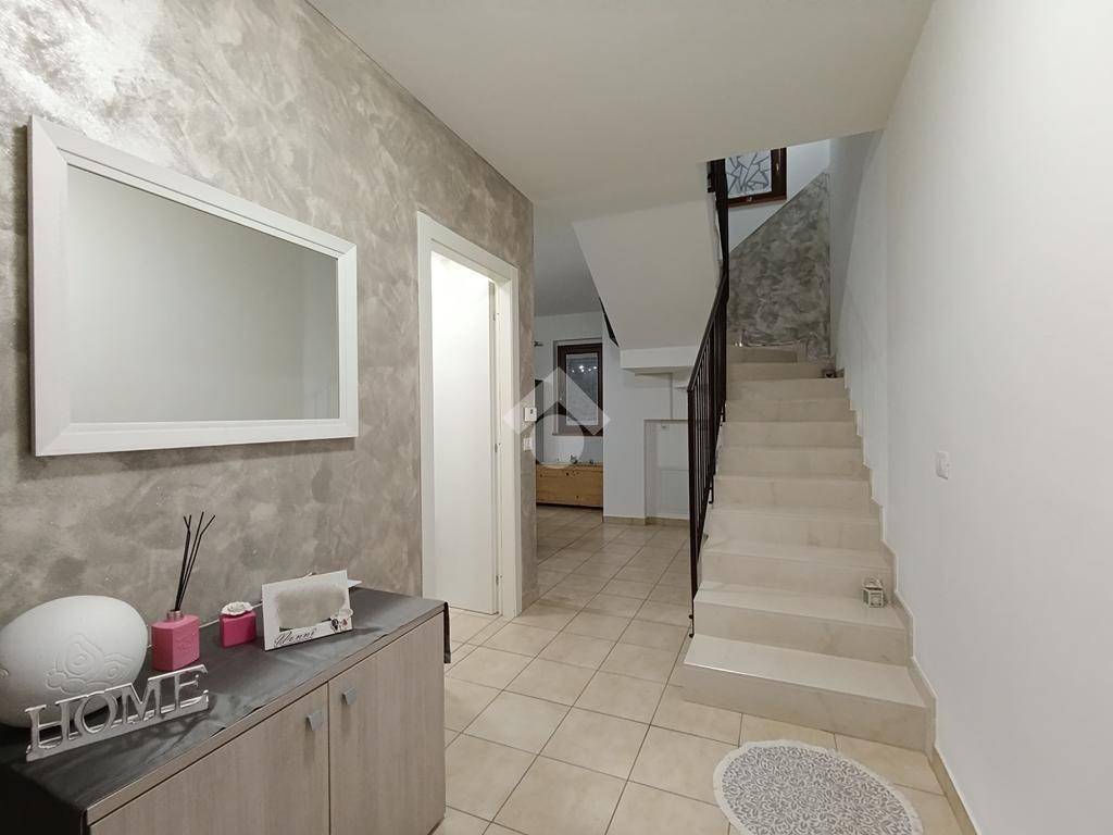 appartamento in vendita a Pineto