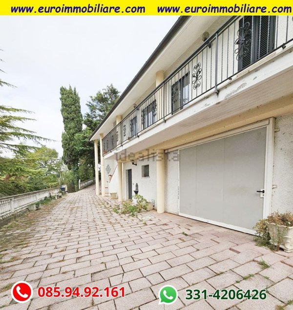 appartamento in vendita a Pineto in zona Mutignano