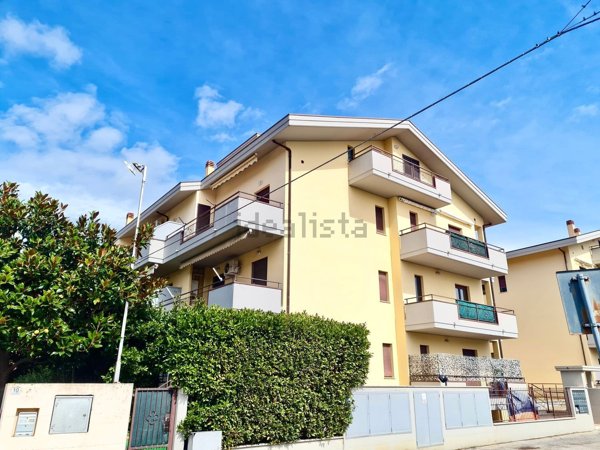 appartamento in vendita a Pineto