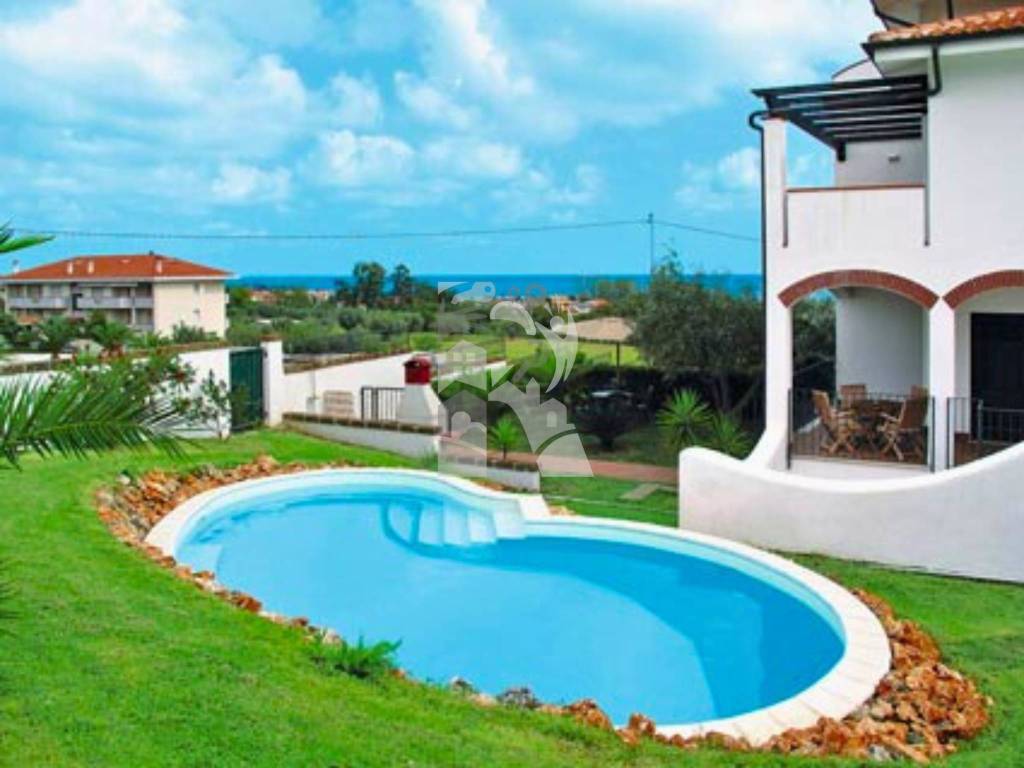 appartamento in vendita a Pineto