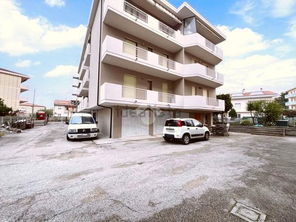 appartamento in vendita a Pineto