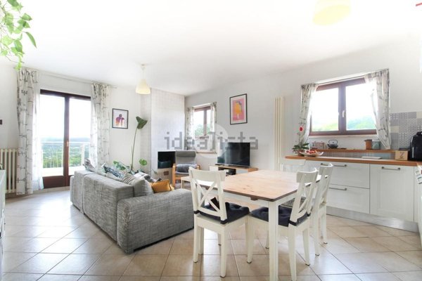 appartamento in vendita a Pineto in zona Scerne