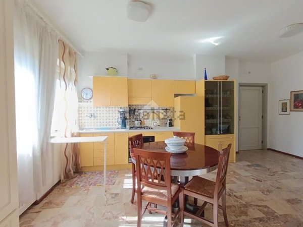 appartamento in vendita a Pineto